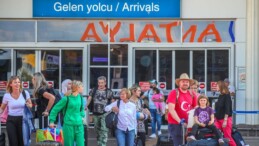 Antalya’ya hava yoluyla gelen turist sayısı 5 milyonu aştı